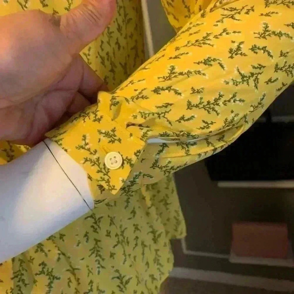 Loft Yellow Floral Vine Peplum Tie Neck Blouse Size SP - Picture 7 of 12